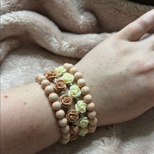Elegant Floral Beaded Bracelet Set
